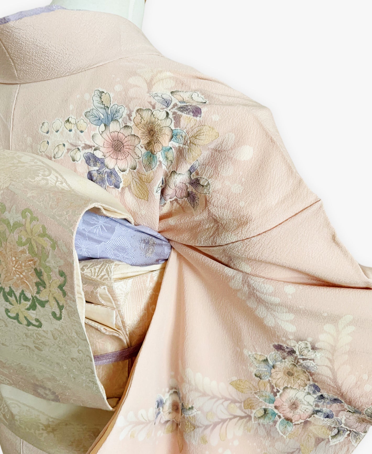 肌色 ピンク系 駒刺繍 暈し染め 金彩 家物 辻が花 手描き 訪問着 着物レンタル