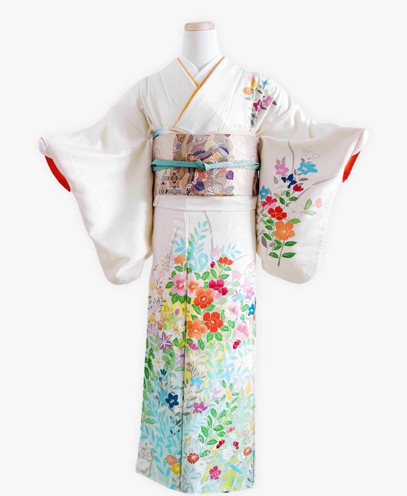 胡粉色 白系 暈し染め 手描き 友禅 四季 吉祥花 訪問着 着物レンタル