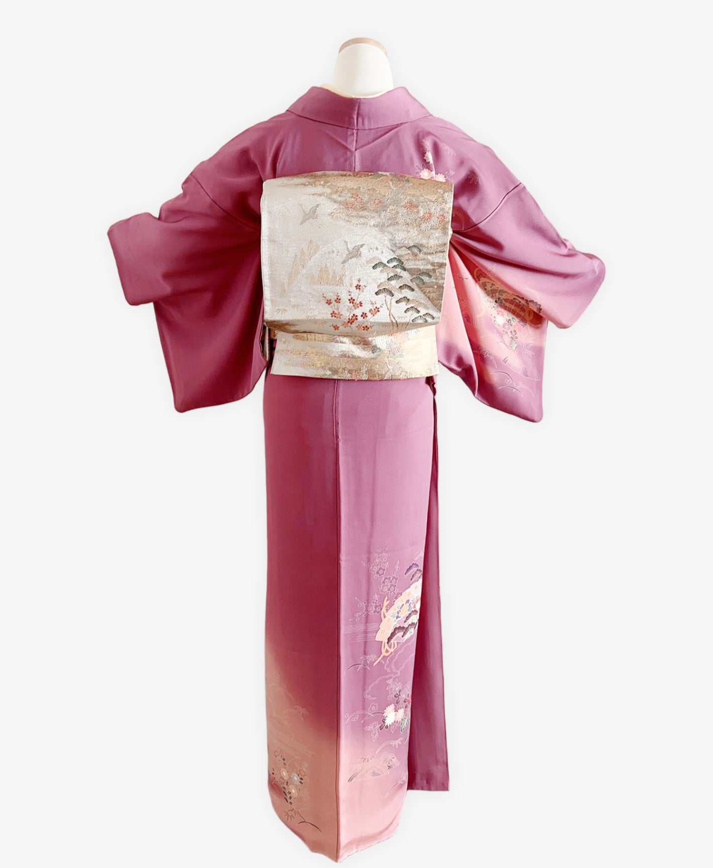 若紫 紫系 暈し染め 駒刺繍 金彩 松 菊 檜扇 御所車 訪問着 着物レンタル