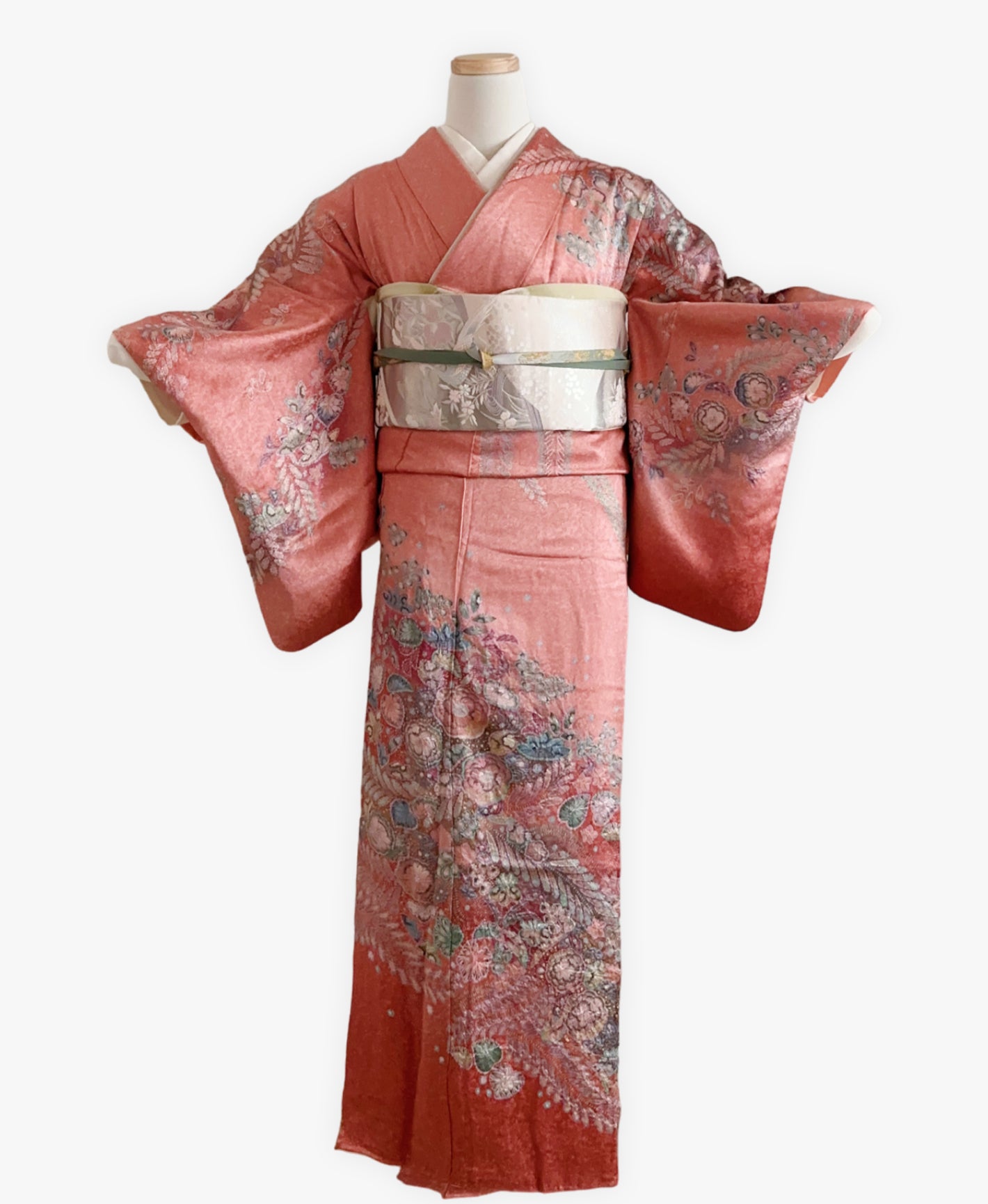 紅樺色 赤系 暈し染め 絞り 辻が花 訪問着 着物レンタル