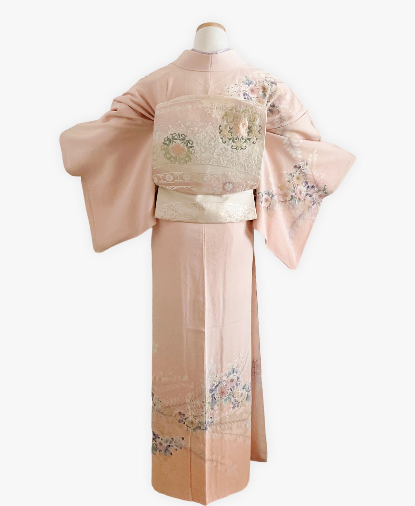 肌色 ピンク系 駒刺繍 暈し染め 金彩 家物 辻が花 手描き 訪問着 着物レンタル