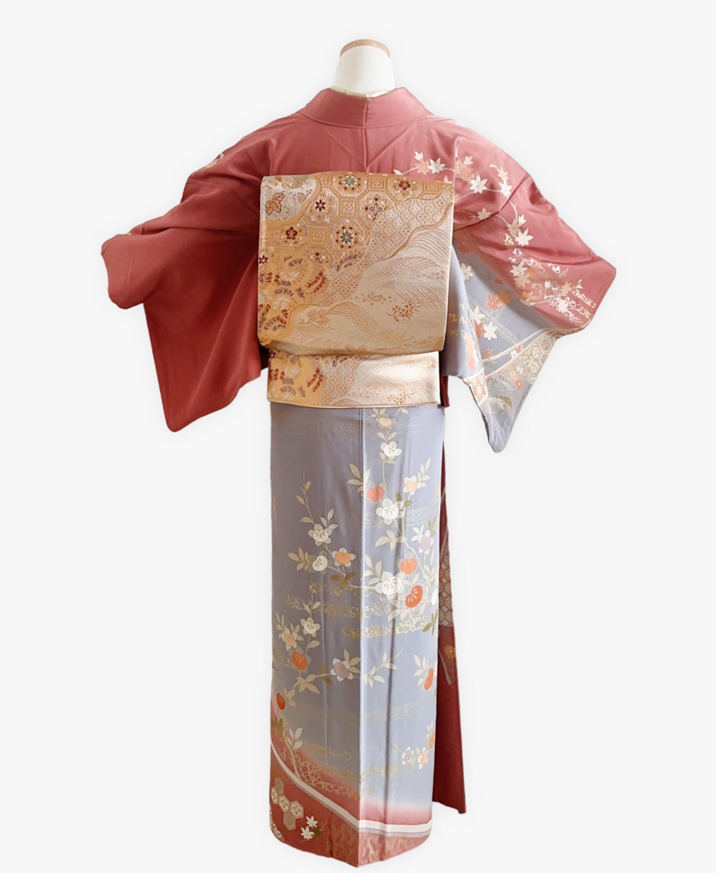 中紅 ピンク系 暈し染め 金彩 作家物 吉祥橘花文 訪問着 着物レンタル