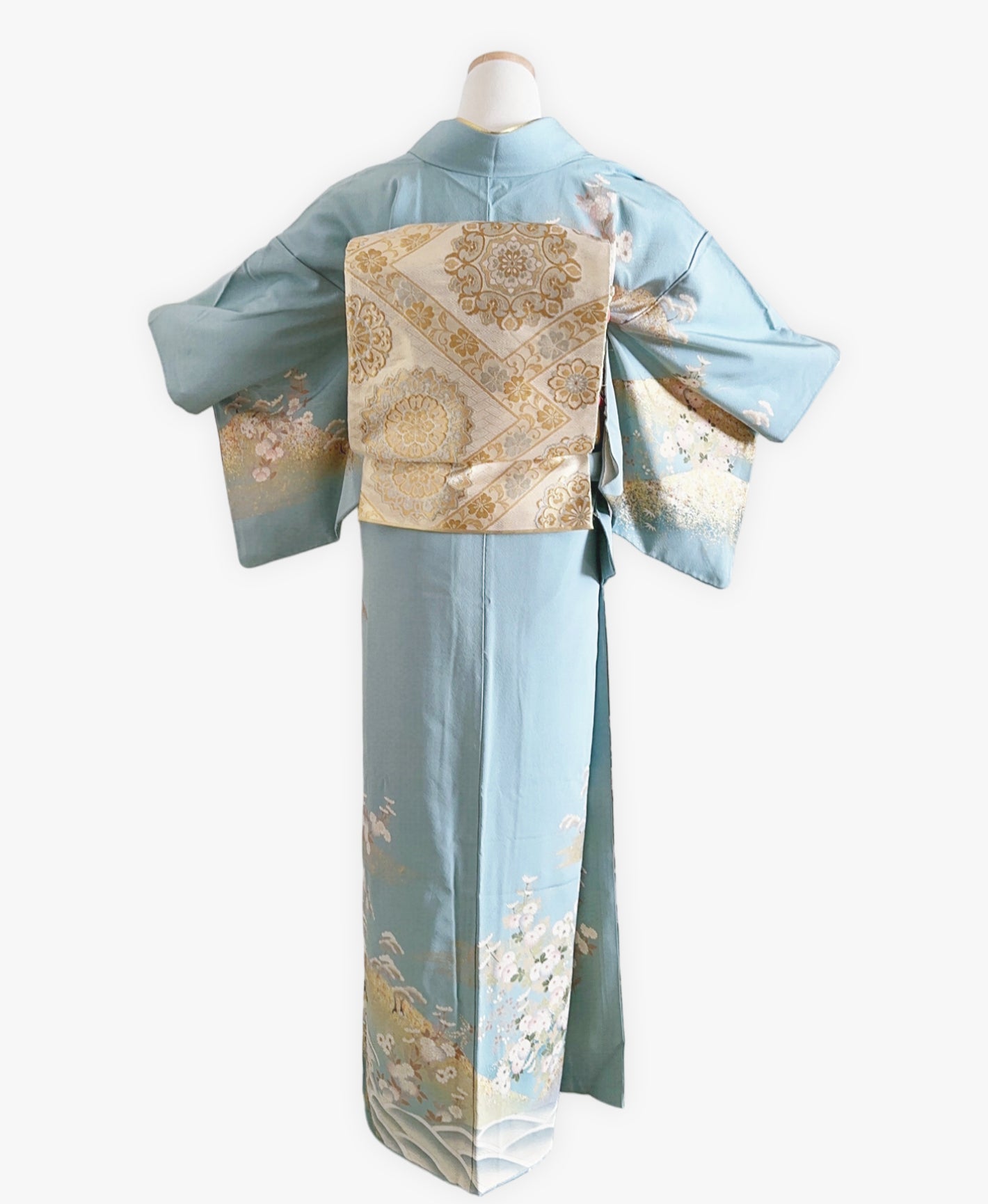 空色 青系 駒刺繍 金彩 菊 遠山 風景 訪問着 着物レンタル