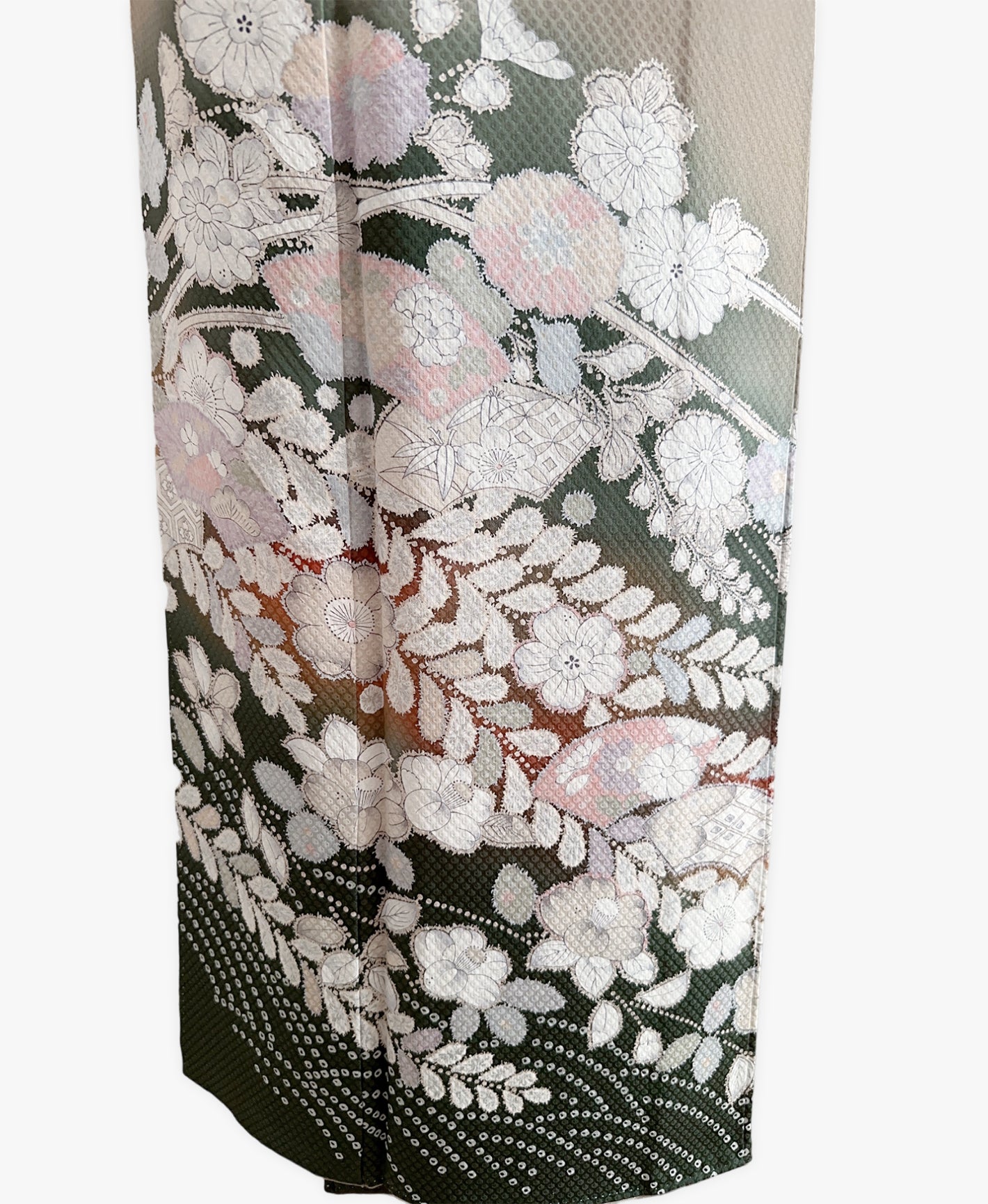 灰汁色 緑系 暈し染め 絞り 辻が花 訪問着 着物レンタル