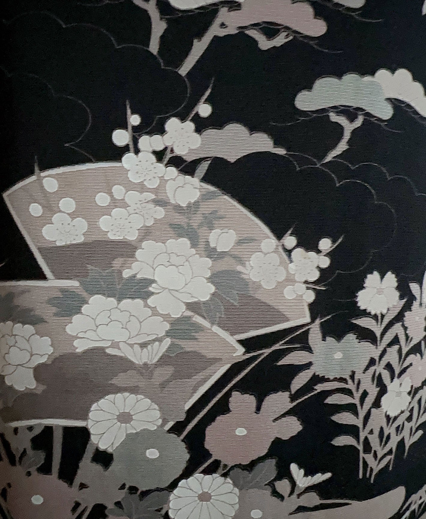 濡羽色 黒系 型染め 扇面 花草 絵が炭 ヱ霞 訪問着 着物レンタル
