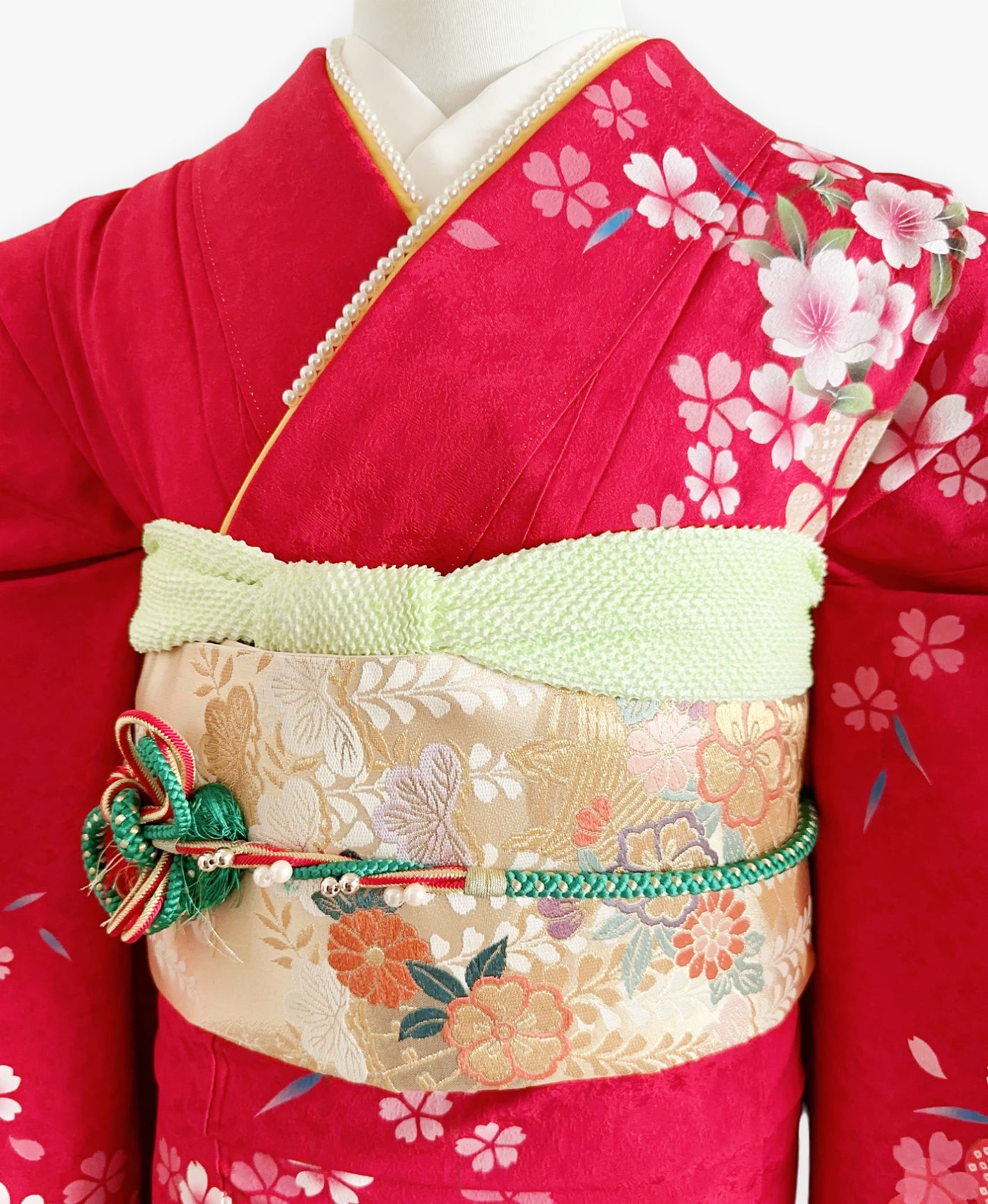 紅 赤系 暈し染め 手描き 桜吹雪 振袖 着物レンタル