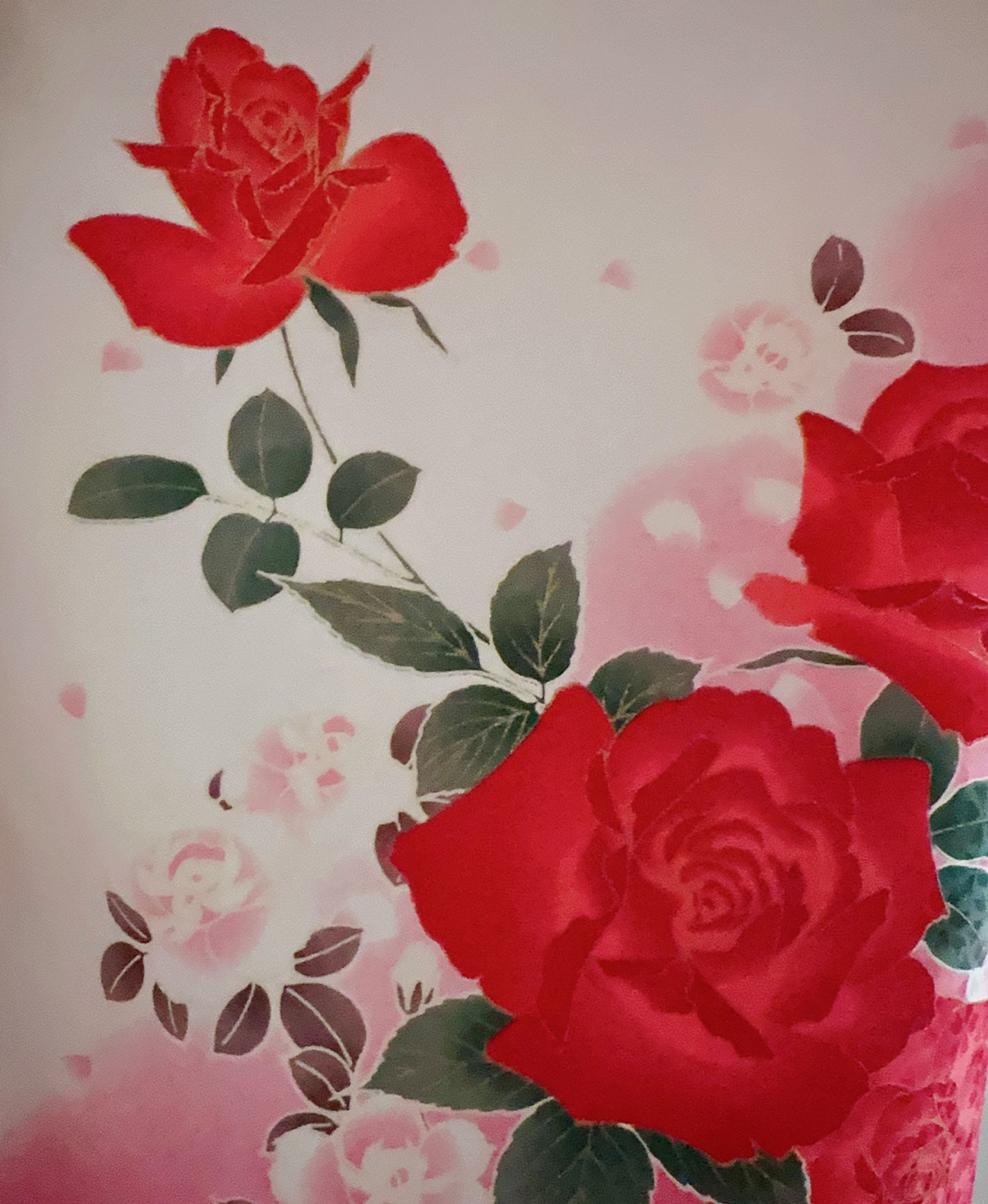 白色 ピンク系 暈し染め 薔薇 花吹雪 振袖 着物レンタル