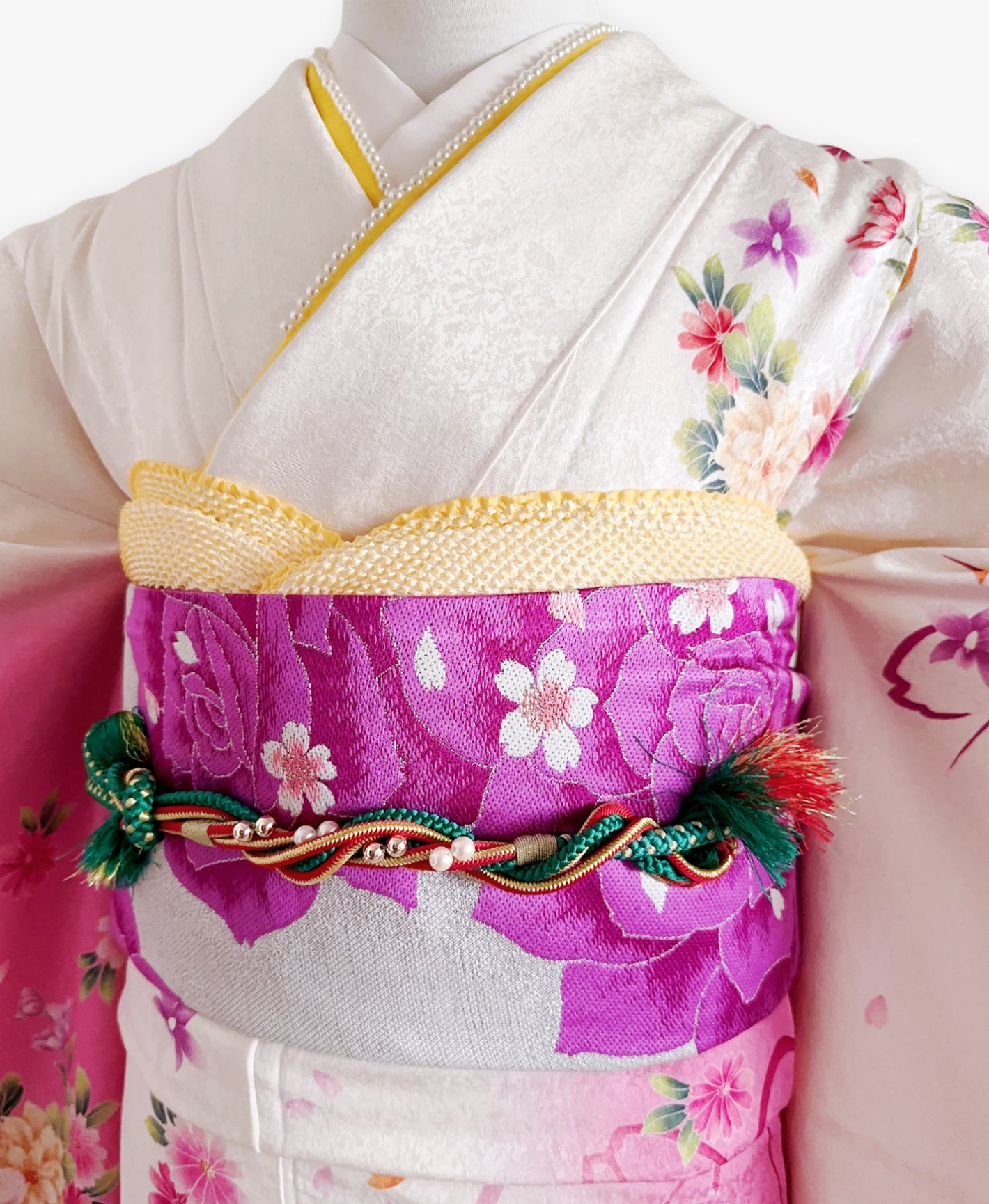 菖蒲色 ピンク系 暈し染め 手描き 百花繚亂 振袖 着物レンタル