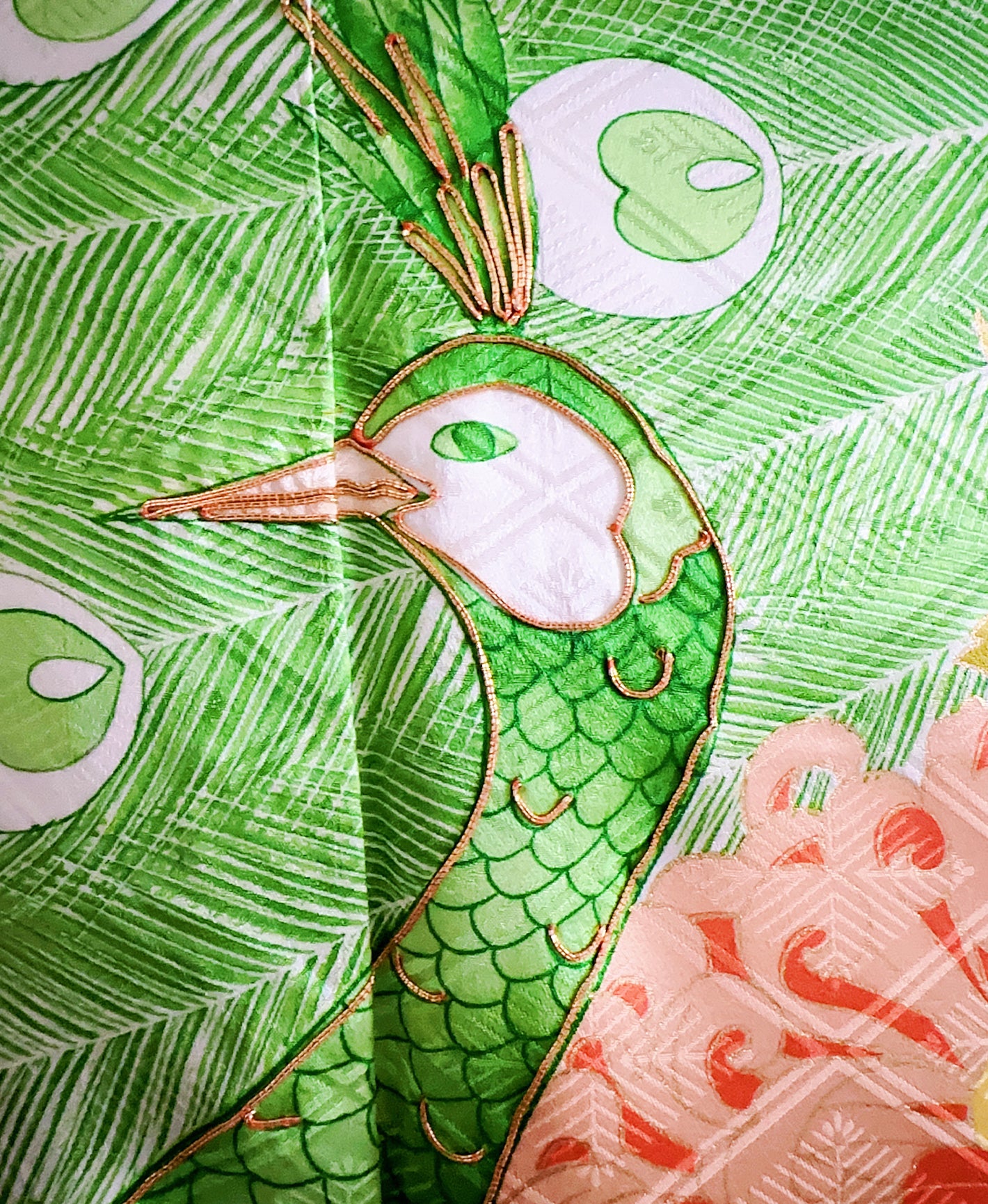 萌黄 緑系 暈し染め 駒刺繍 金彩 孔雀 牡丹 花草 振袖 着物レンタル 成人式振袖