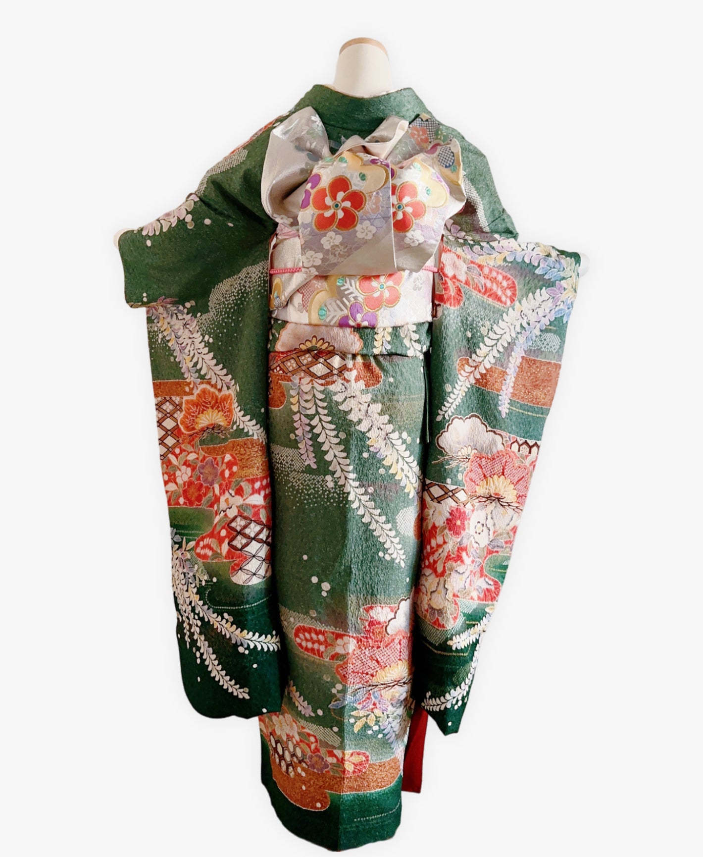 木賊色 緑系 暈し染め 絞り 藤 松 花草 振袖 着物レンタル