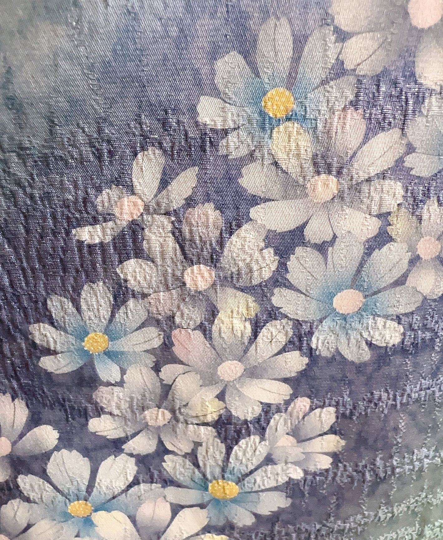 空色 青系 暈し染め 銀通し 手描き 花吹雪 振袖 着物レンタル