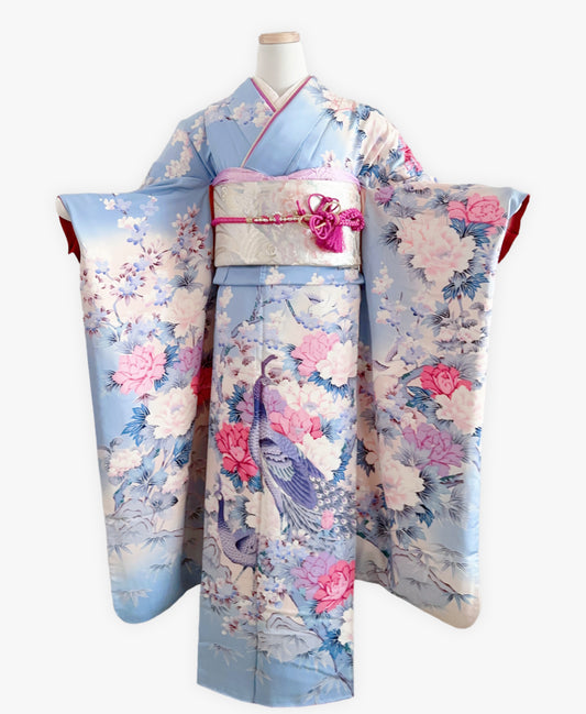 勿忘草色 青系 暈し染め 手描き 牡丹 花草 孔雀 振袖 着物レンタル