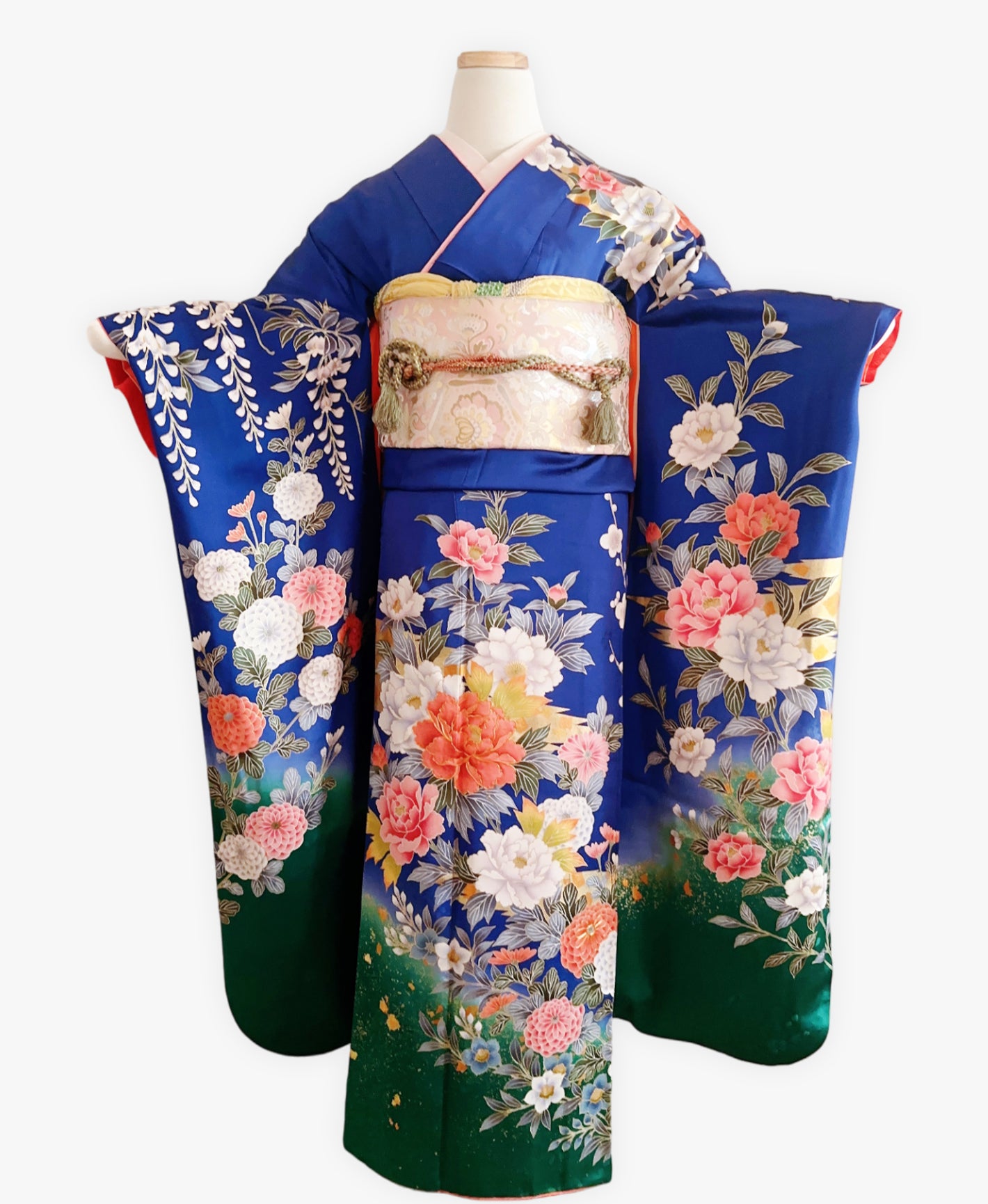 瑠璃色 青系 暈し染め 金彩 牡丹 藤 花草 振袖 着物レンタル