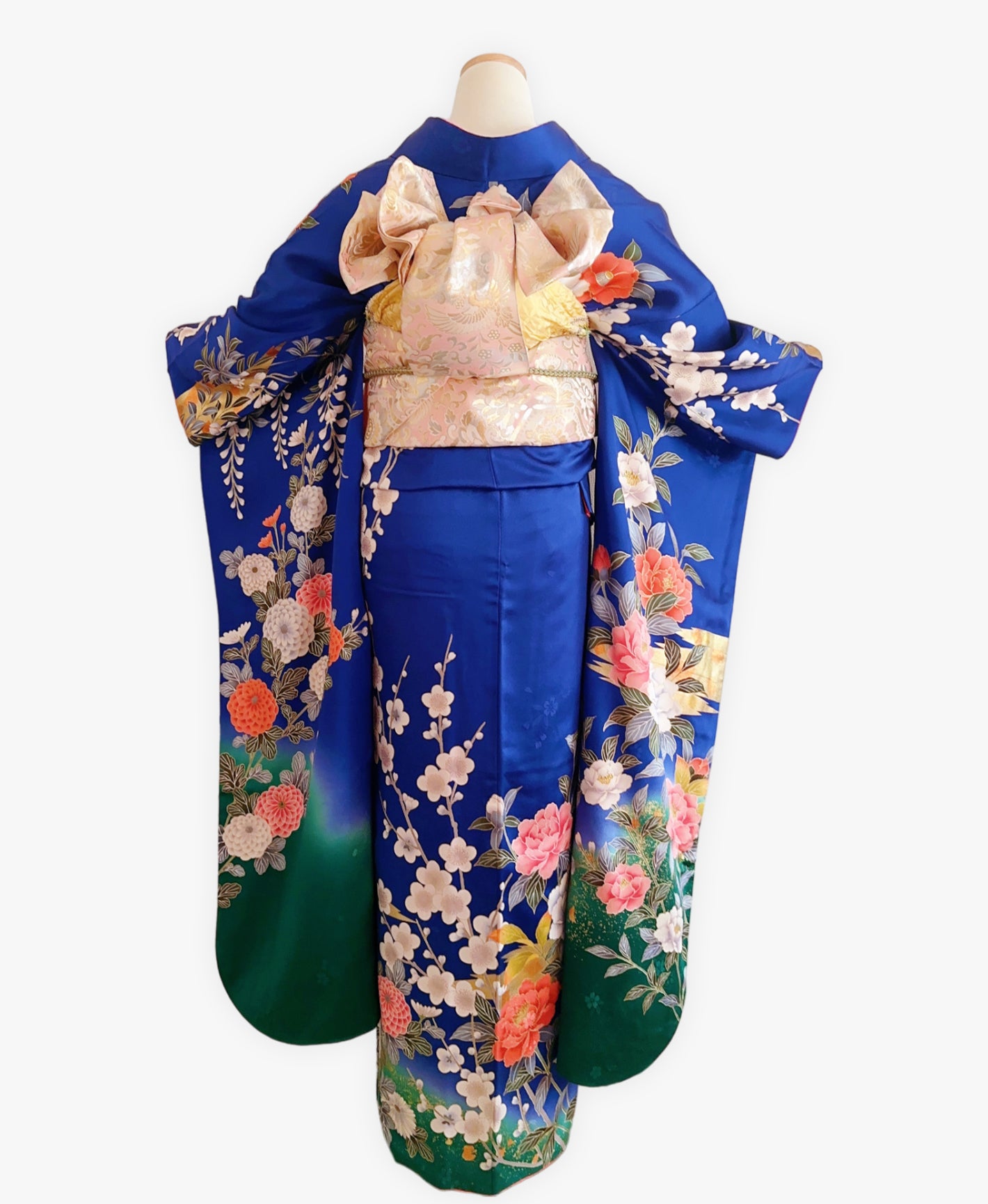 瑠璃色 青系 暈し染め 金彩 牡丹 藤 花草 振袖 着物レンタル