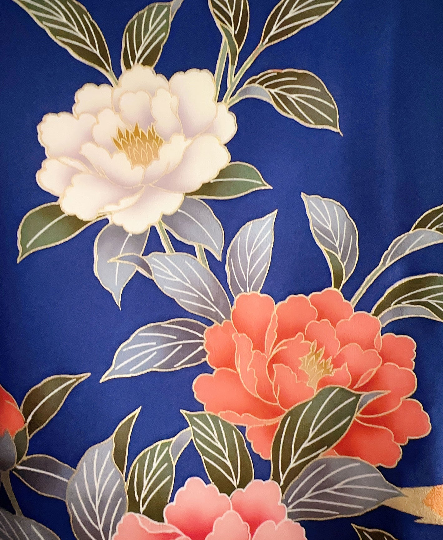 瑠璃色 青系 暈し染め 金彩 牡丹 藤 花草 振袖 着物レンタル