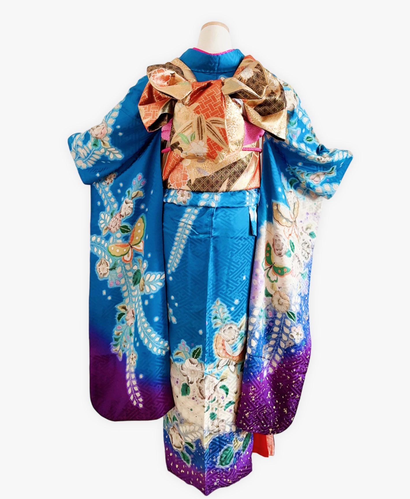 紺碧 青系 暈し染め 金彩 手描き 絞り 辻が花 蝶 振袖 着物レンタル