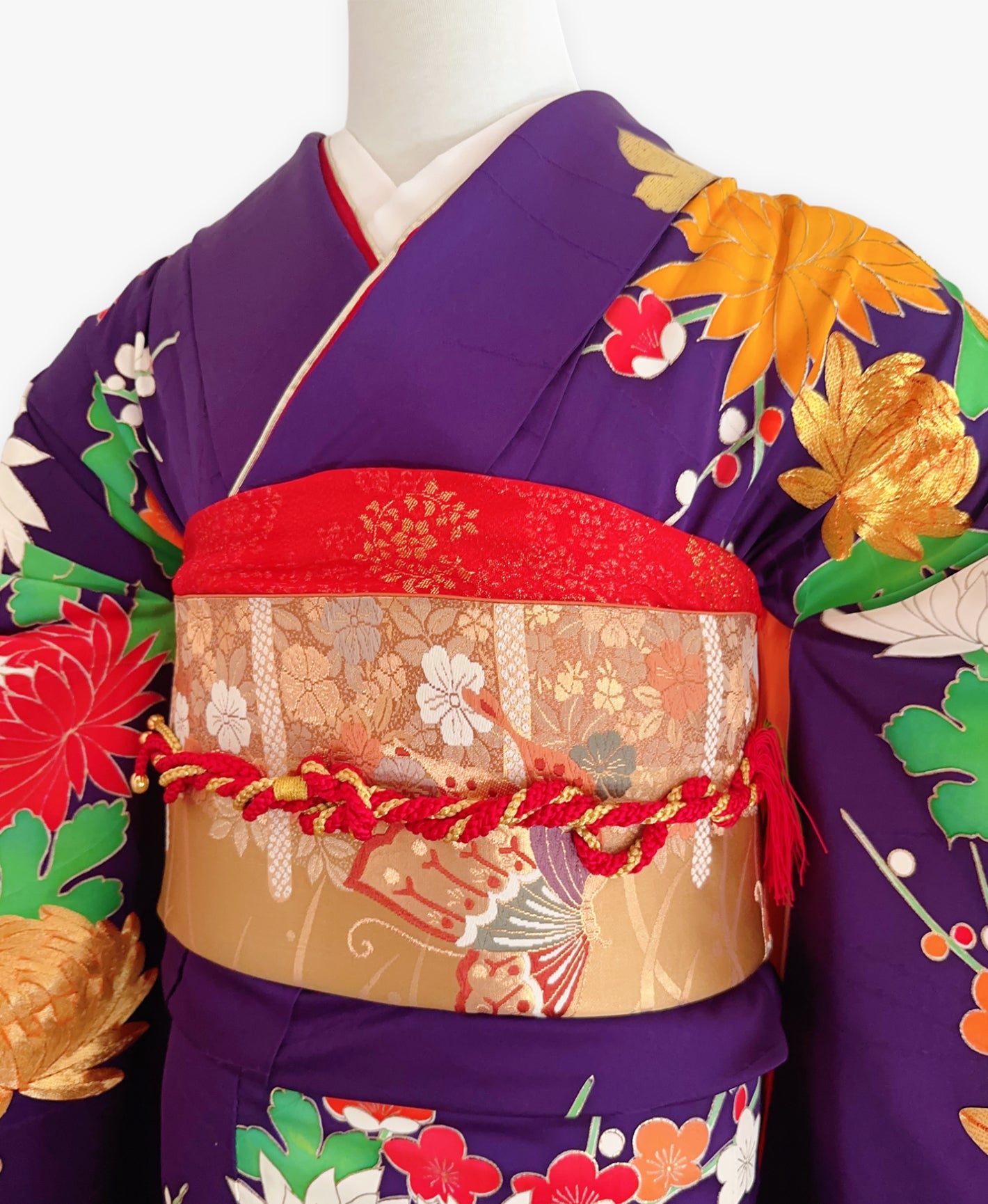 葡萄色 紫系 暈し染め 駒刺繍 金彩 菊 花草 振袖 着物レンタル 成人式振袖