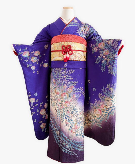 菖蒲色 紫系 暈し染め 金彩 手描き 絞り 辻が花 振袖 着物レンタル 成人式振袖