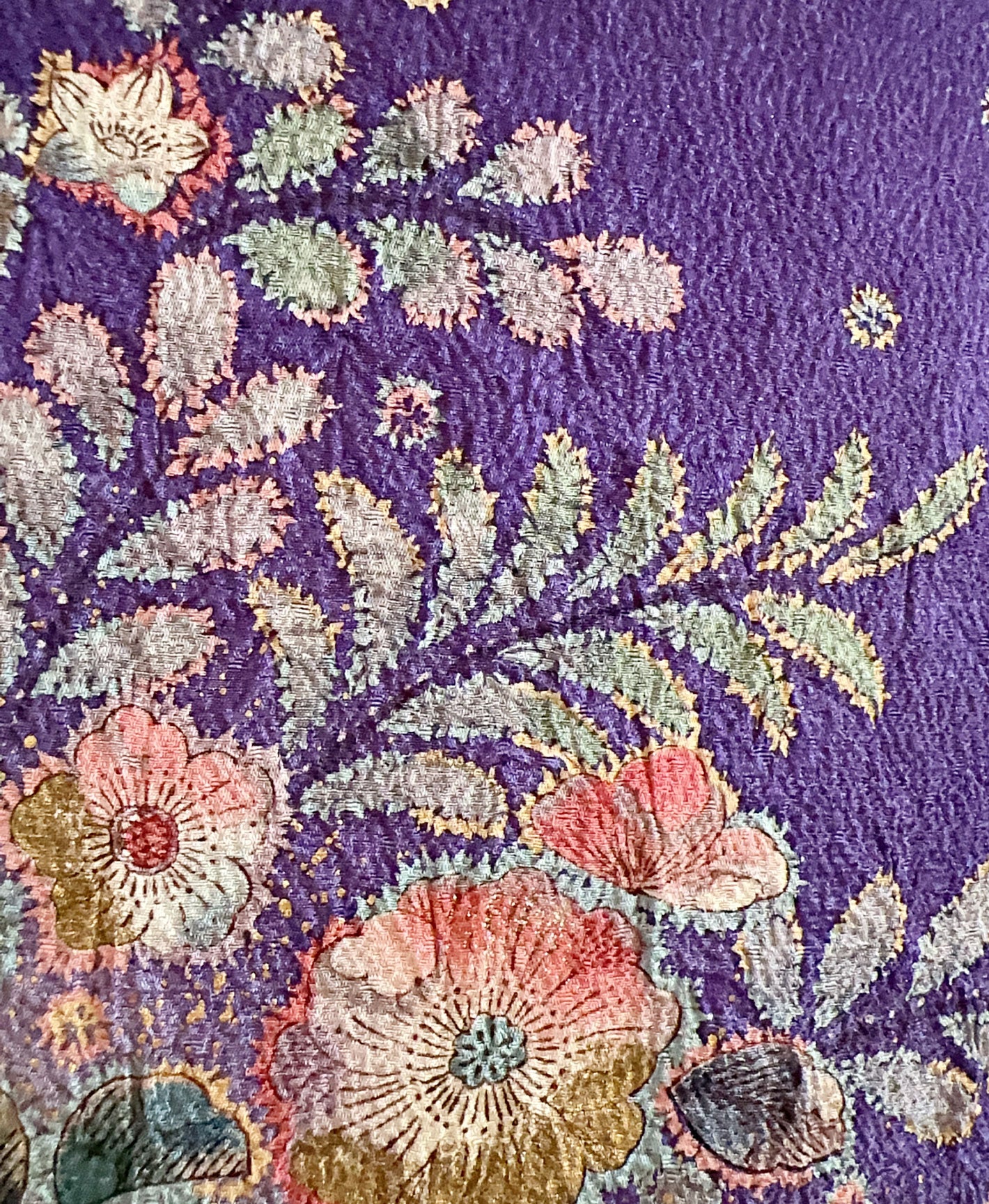 菖蒲色 紫系 暈し染め 金彩 手描き 絞り 辻が花 振袖 着物レンタル