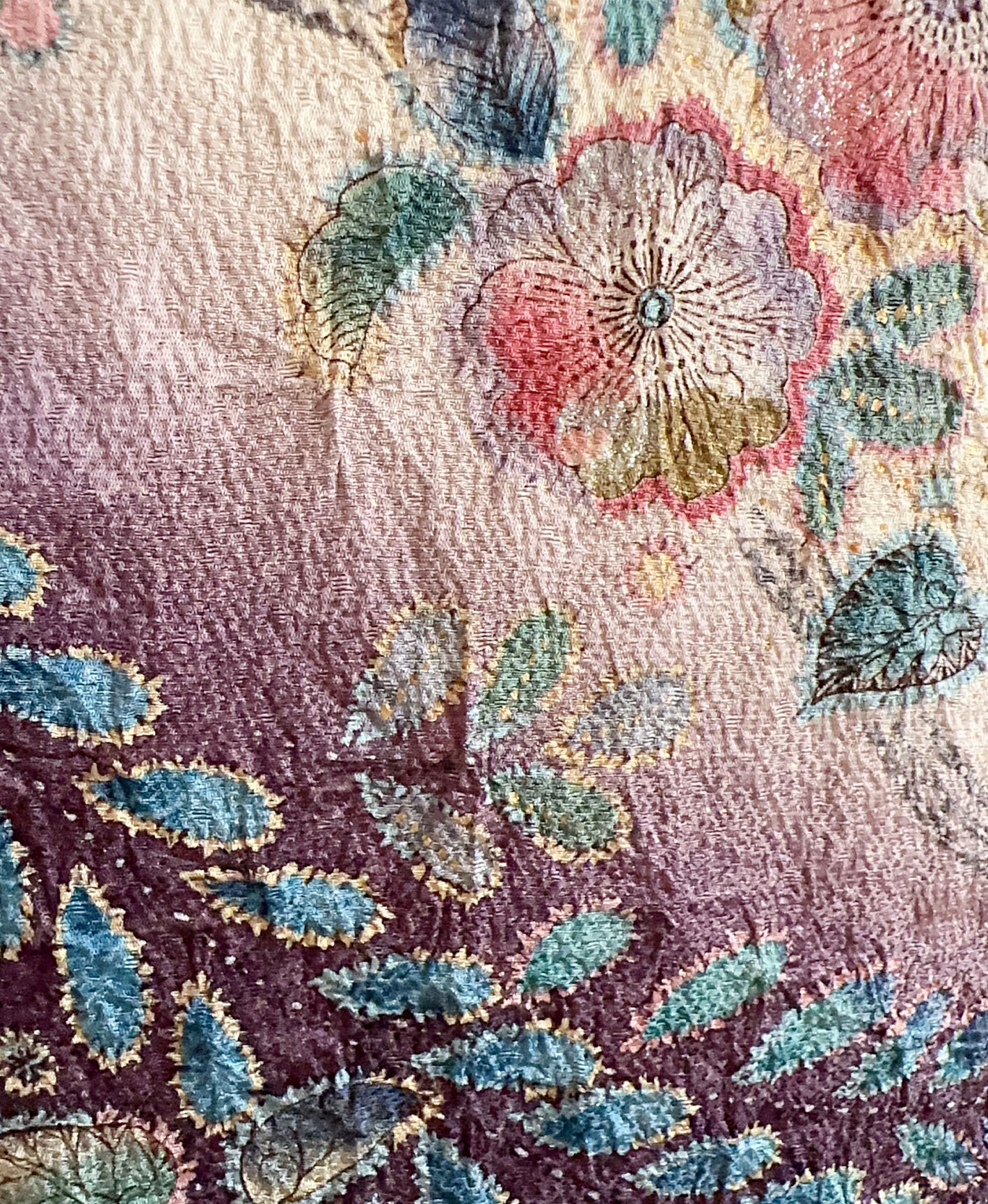 菖蒲色 紫系 暈し染め 金彩 手描き 絞り 辻が花 振袖 着物レンタル