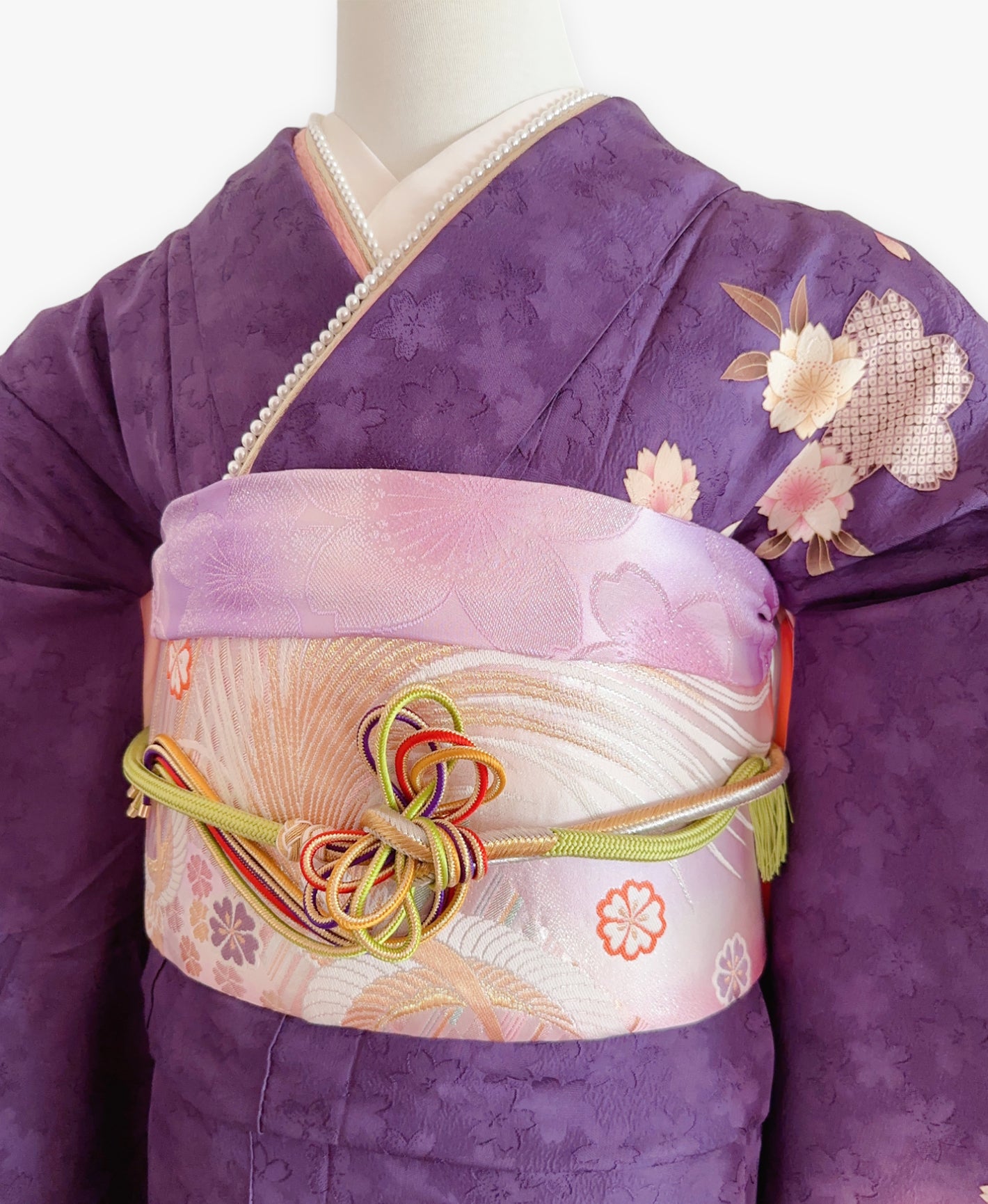 菖蒲色 紫系 暈し染め 金彩 桜 芝草 振袖 着物レンタル