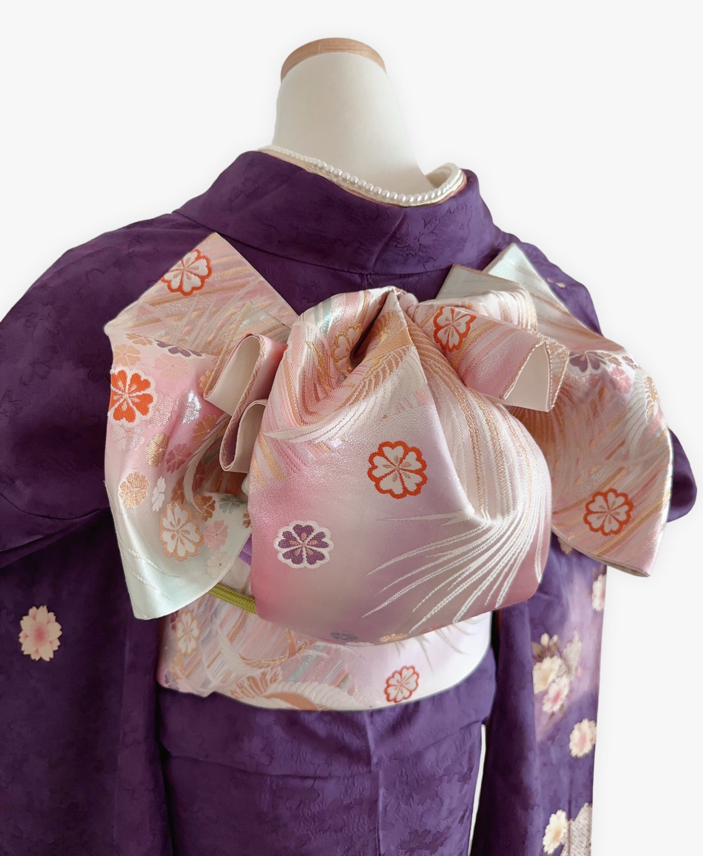 菖蒲色 紫系 暈し染め 金彩 桜 芝草 振袖 着物レンタル