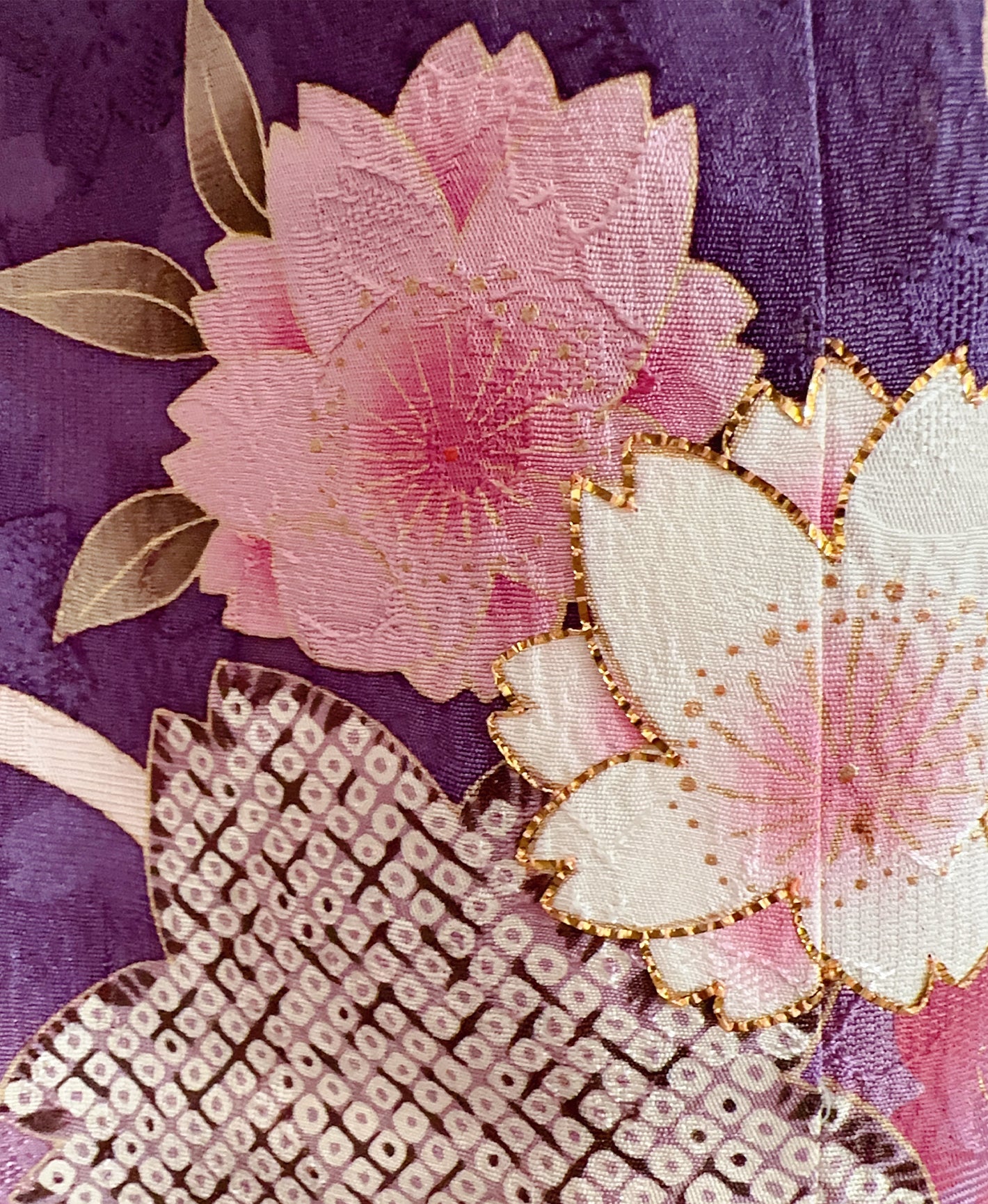 菖蒲色 紫系 暈し染め 金彩 桜 芝草 振袖 着物レンタル