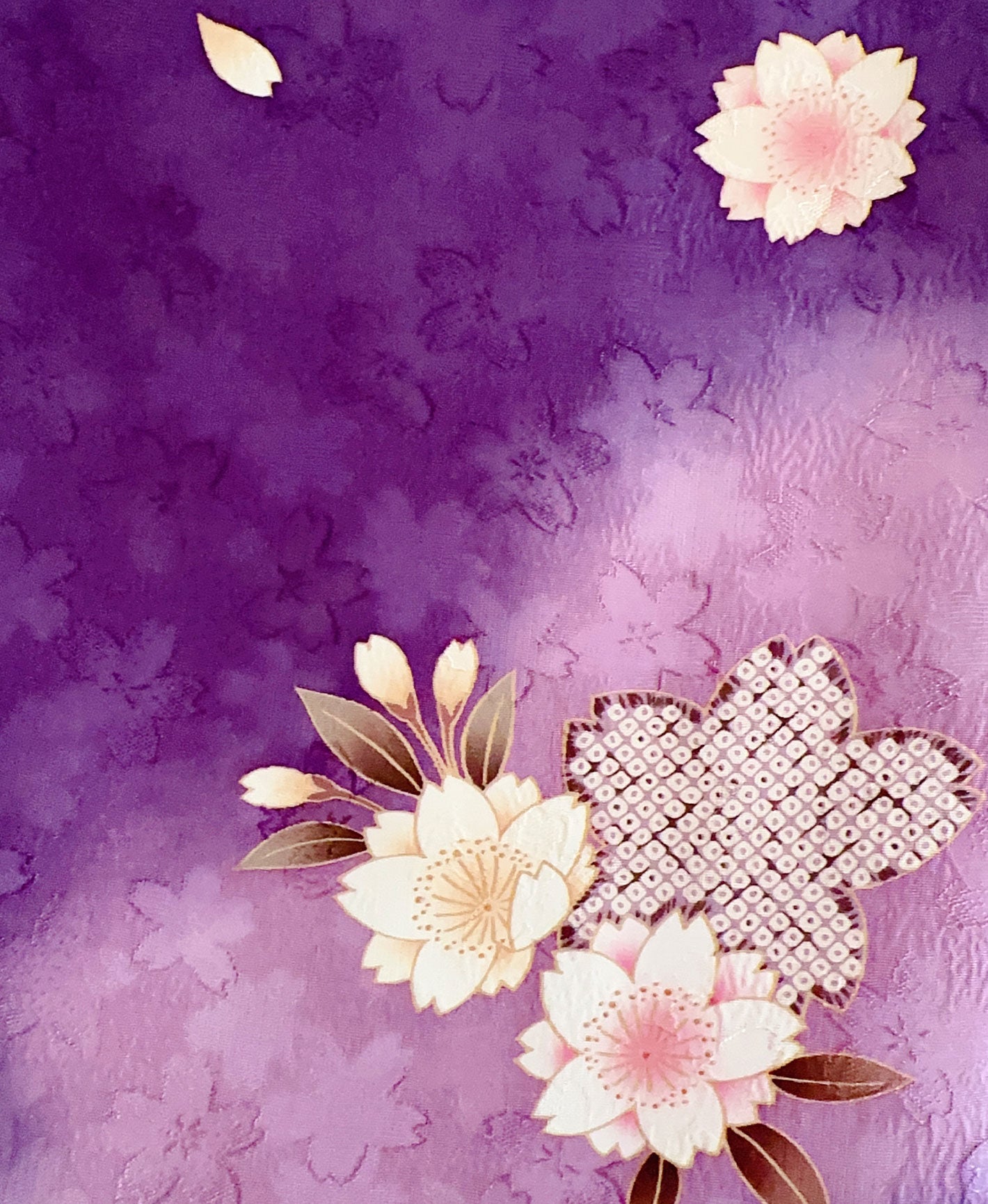 菖蒲色 紫系 暈し染め 金彩 桜 芝草 振袖 着物レンタル